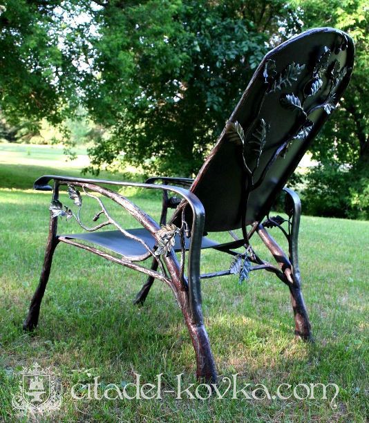Кованое кресло для сада Дуб фотография 1