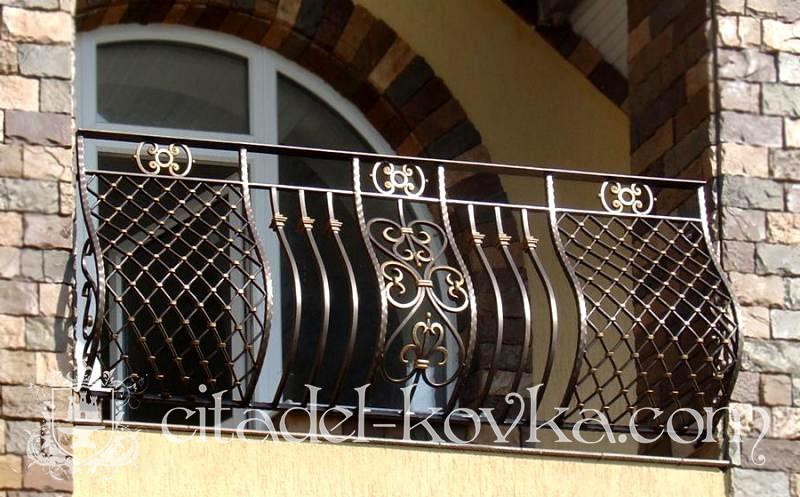Балкон кованый «Лючия» фотография 1