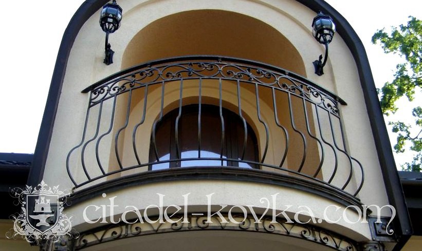 Балкон кованый «Валенсия» фотография 1