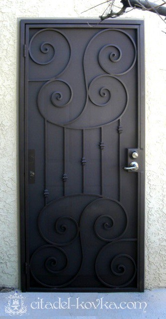 Кованая дверь «Адель» фотография 1