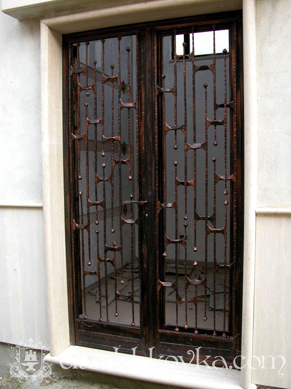 Кованая дверь «Техно-модерн» фотография 1