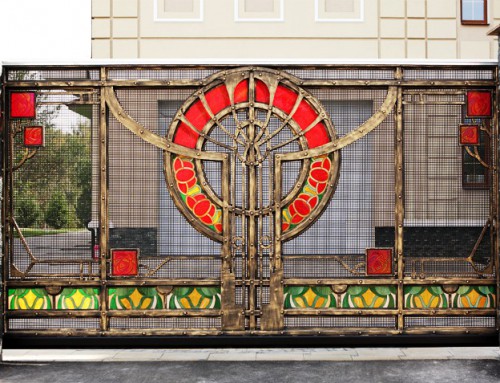 Откатные кованые ворота в неоготическом стиле