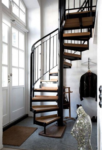Кованая лестница в стиле Лофт