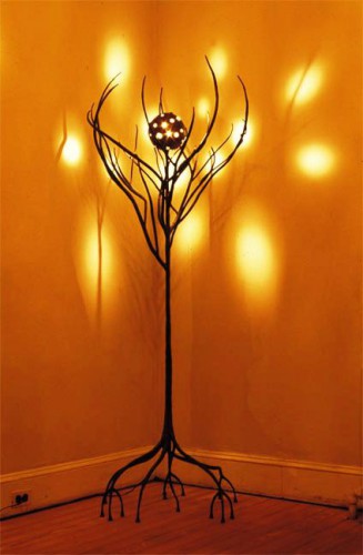 Кованый светильник «Дерево Одуван»
