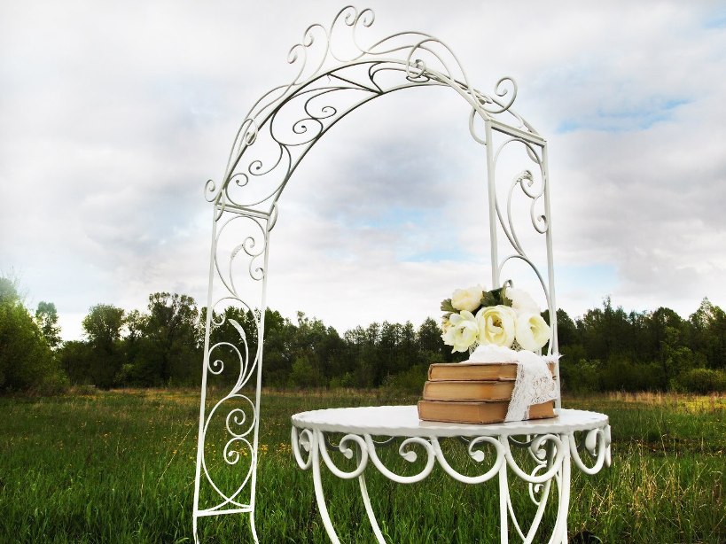 кованая арка для свадебной фотосессии